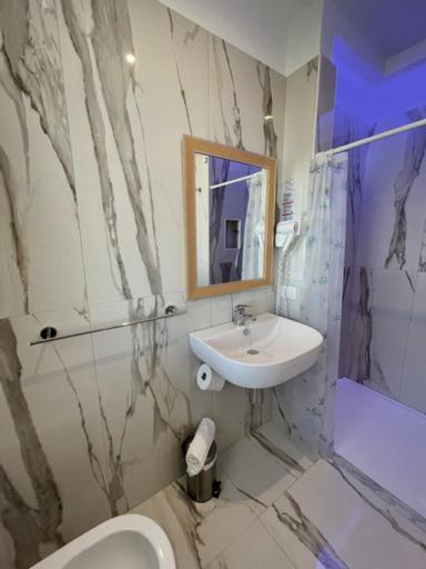 Al Ristoro Hotel Torre Santa Sabina Ngoại thất bức ảnh